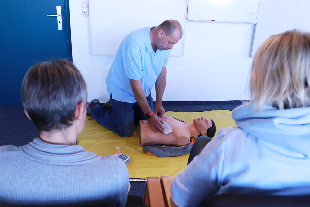 AED Training Ivers